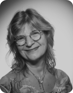 Dr Muriel Dayan